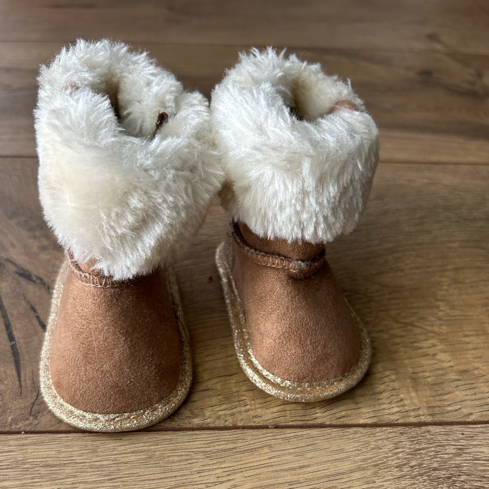 Baby brown boots